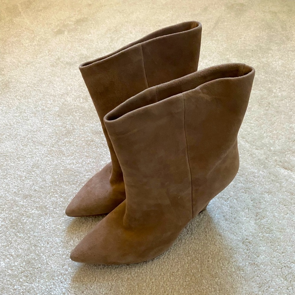 Vince Camuto boots - New without tags